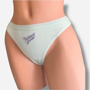 🌸New🌸 Medium Victoria’s Secret thong panty